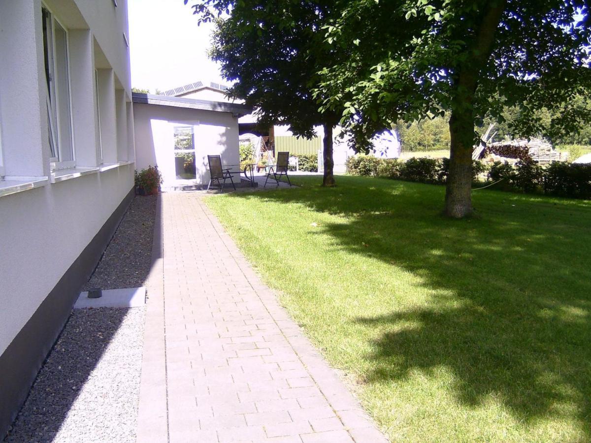 Landferien Eifel Apartment Pittenbach Luaran gambar